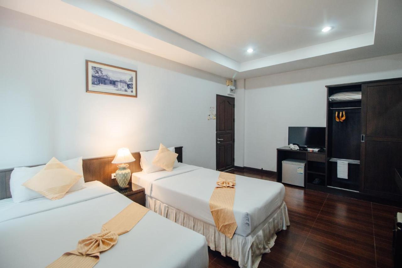 Iyara Hua Hin Lodge ภายนอก รูปภาพ